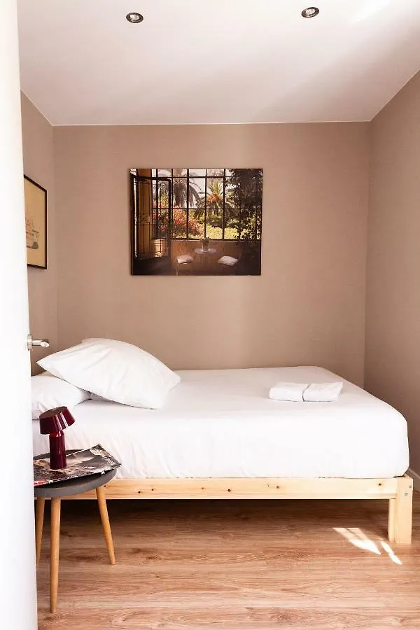 Brummell Apartments Poble Sec 바르셀로나 0*,